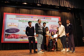 Valedictory - International Adolescent Summit 2017 : Click to Enlarge Valedictory - International Adolescent Summit 2017 : Click to Enlarge