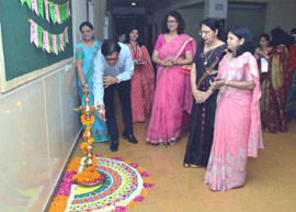 Orientation Programme for Parents at Bhavan's Mehta Vidyalaya, K.G Marg, New Delhi : Click to Enlarge Orientation Programme for Parents at Bhavan's Mehta Vidyalaya, K.G Marg, New Delhi : Click to Enlarge