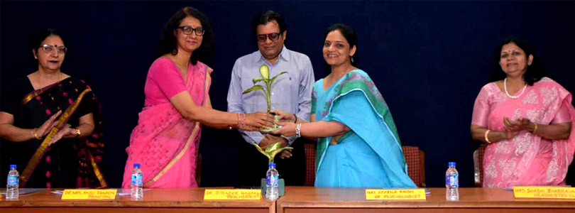 Orientation Programme for Parents at Bhavan's Mehta Vidyalaya, K.G Marg, New Delhi : Click to Enlarge