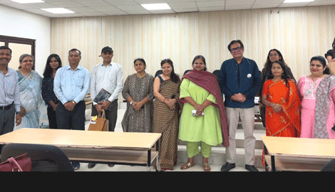 Expressions India: Annual Academic Day of the B.A. Programme Association at Kamala Nehru College: From Scroll to Soul � The Impact of Social Media on Mental Health - Click to Enlarge